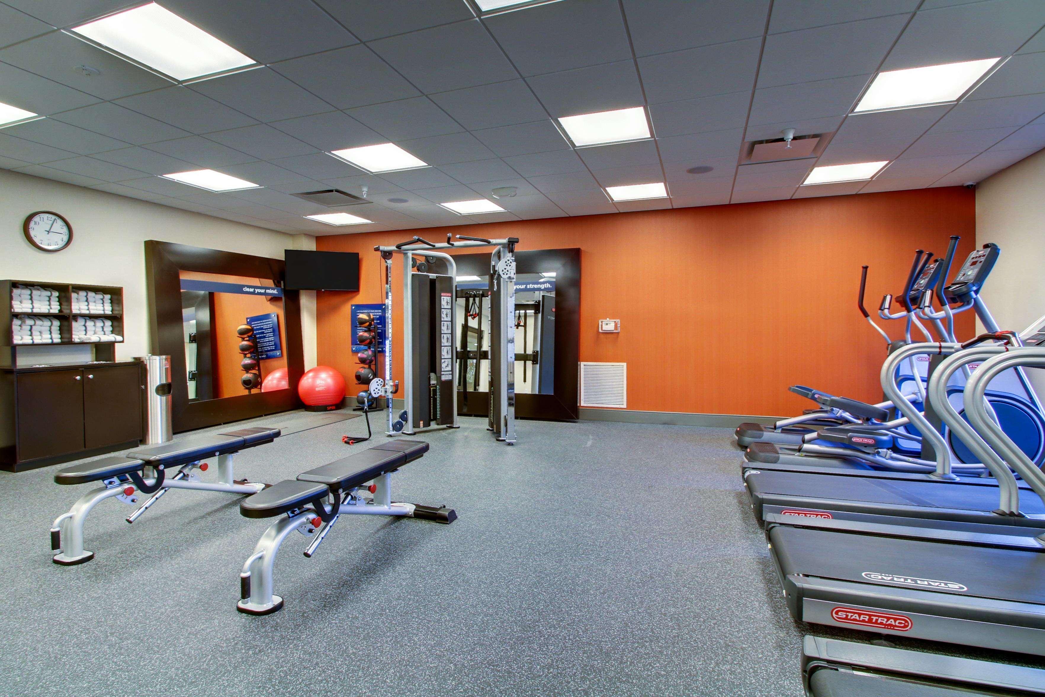 Hampton Inn & Suites Milwaukee West West Allis Exteriör bild