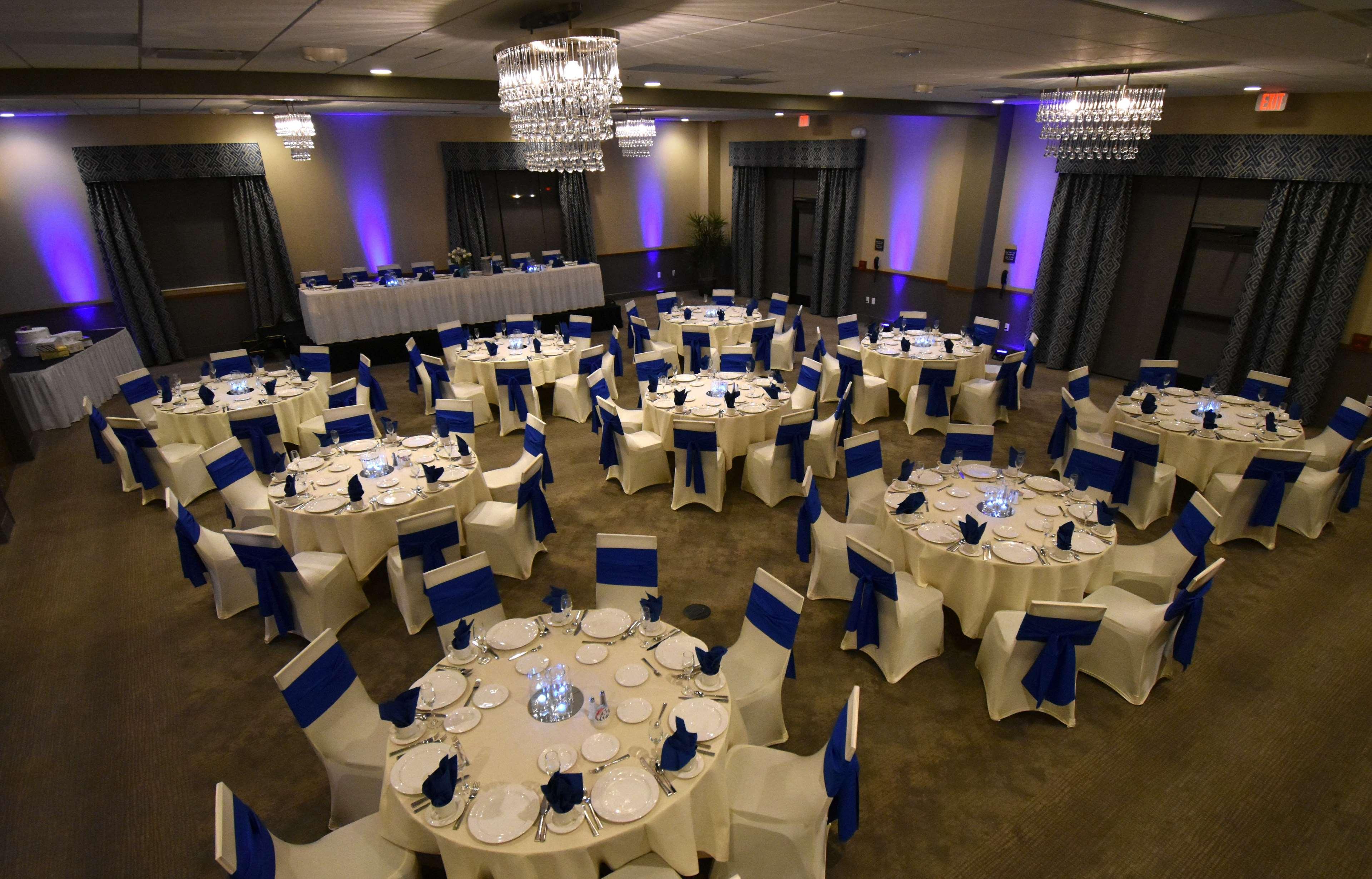 Hampton Inn & Suites Milwaukee West West Allis Exteriör bild