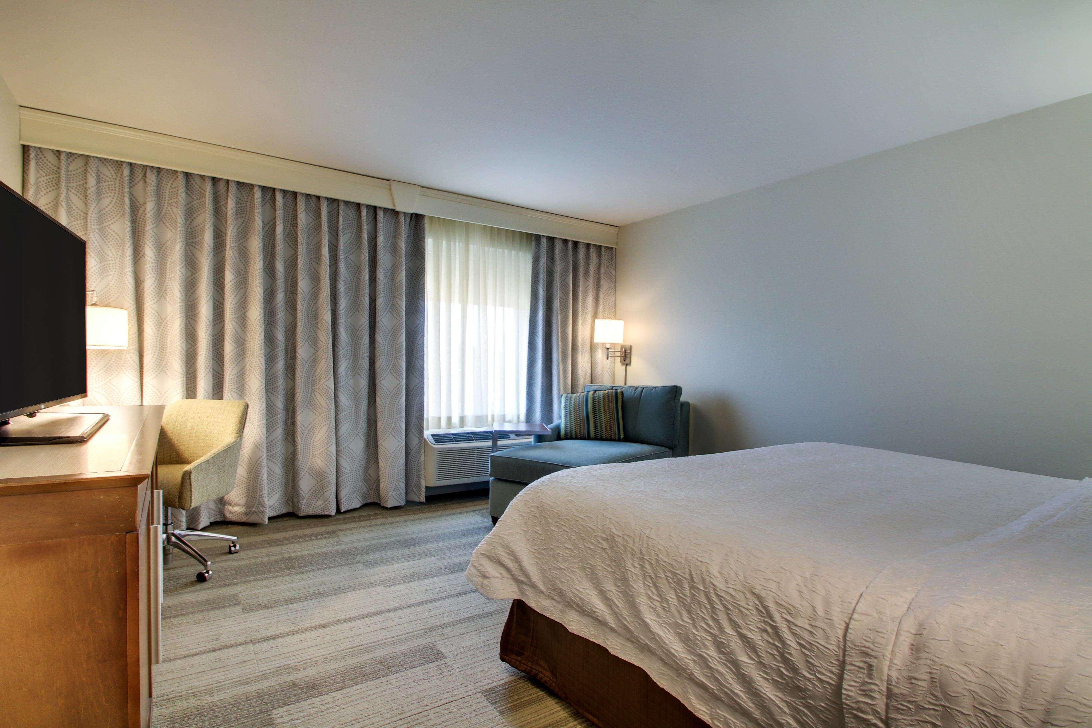 Hampton Inn & Suites Milwaukee West West Allis Exteriör bild