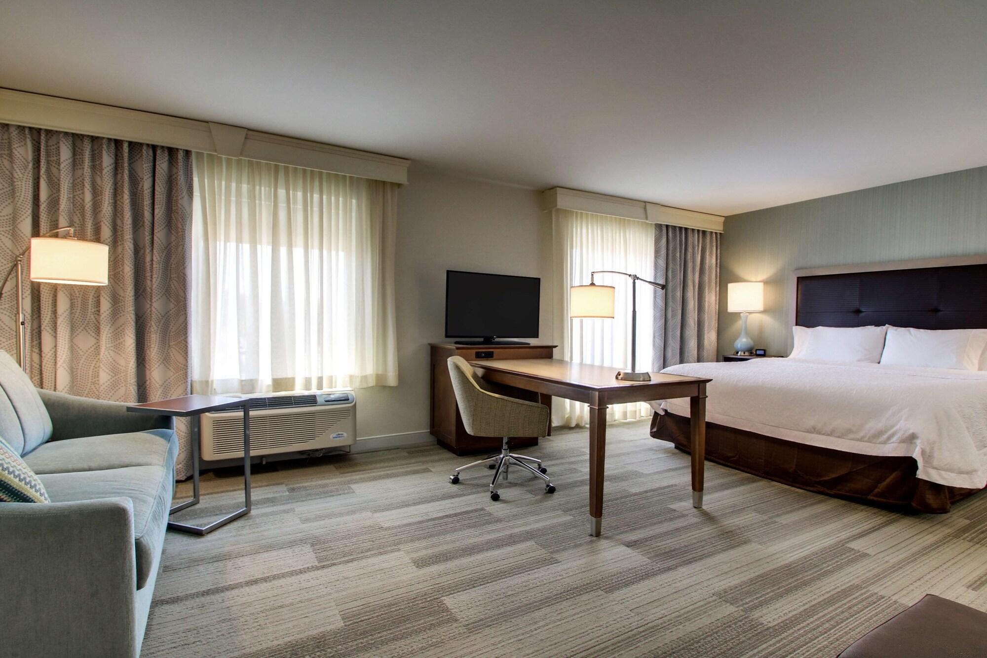 Hampton Inn & Suites Milwaukee West West Allis Exteriör bild